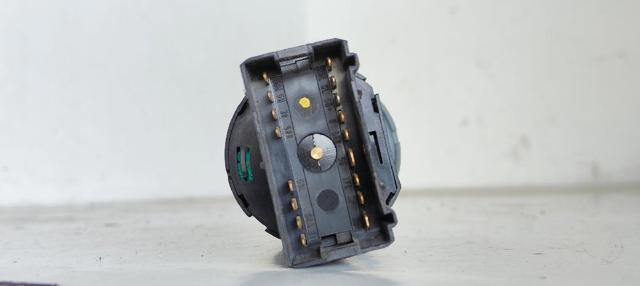 3B0941531B Interruptor de luces en el tablero comprar Sevilla