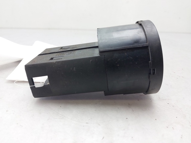 3B0941531C Interruptor de luces en el tablero  comprar en Reus