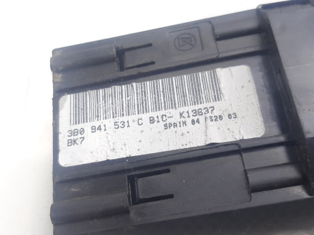 VAG 3B0941531C Interruptor de luces en el tablero  en stock Terrassa