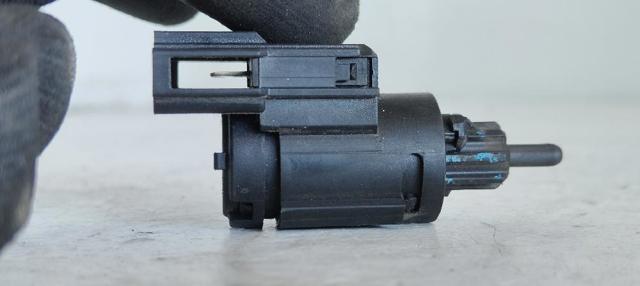 3B0945511A VAG Interruptor de luz de freno  disponible Alicante