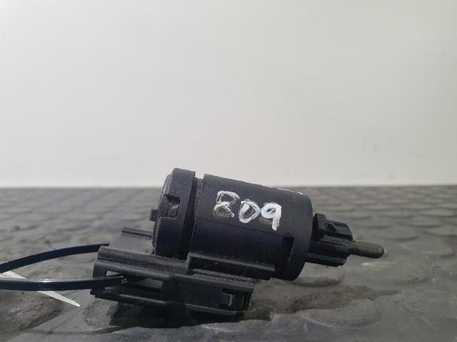 3B0945511A Interruptor de luz de freno  comprar en Reus