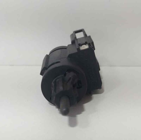 3B0945511C VAG Interruptor de luz de freno  en stock Gandía