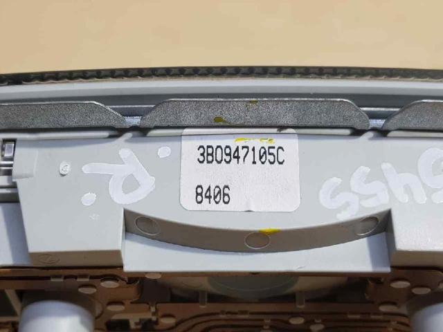 3B0947105C Luz de techo interior (cabina)  comprar en Zaragoza