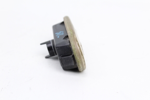 VAG 3B0949117C Luz intermitente de guardabarros comprar Tarragona