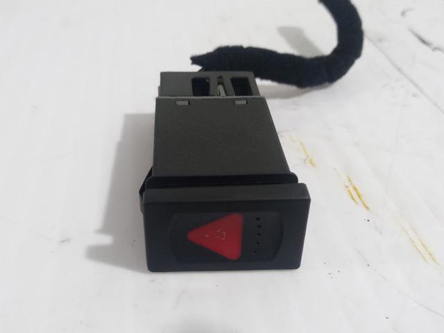 VAG 3B0953235 Boton de luz de emergencía comprar Tarragona