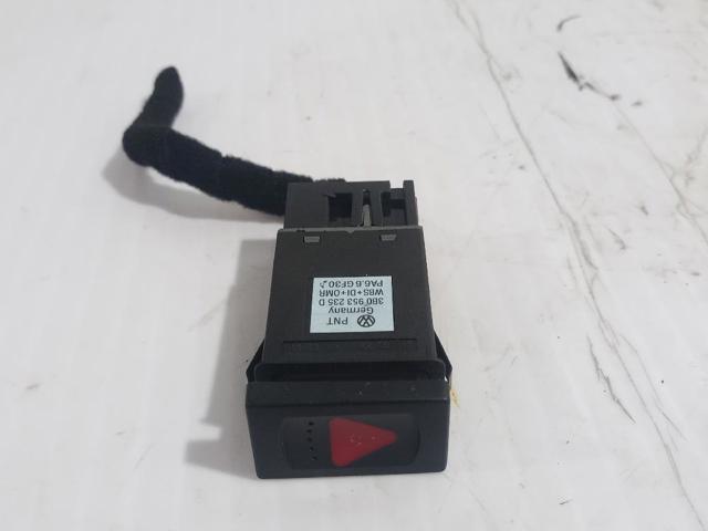 3B0953235 VAG Botón de emergencia  disponible Alicante