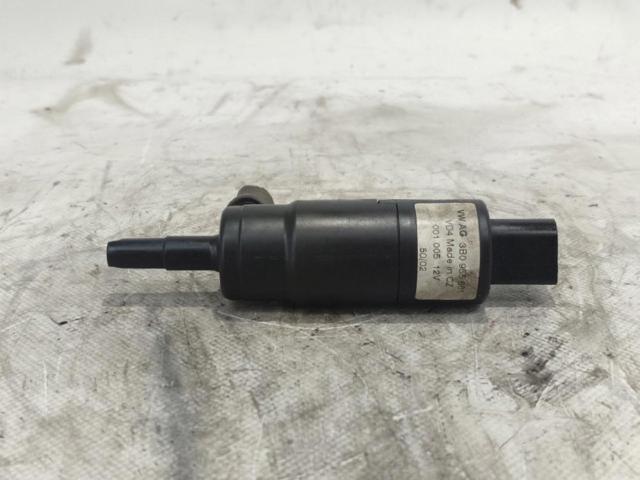 VAG 3B0955681 Bomba-motor de lavafaros  en stock Salamanca