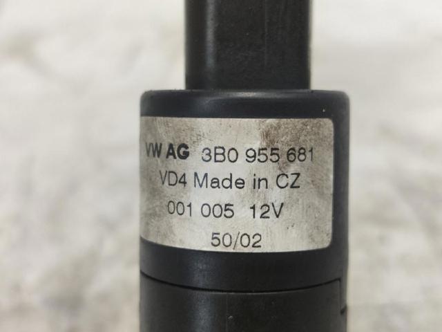 VAG 3B0955681 Bomba-motor de lavafaros comprar Pamplona