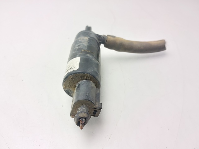 3B0955681 Bomba-motor de lavafaros comprar Girona