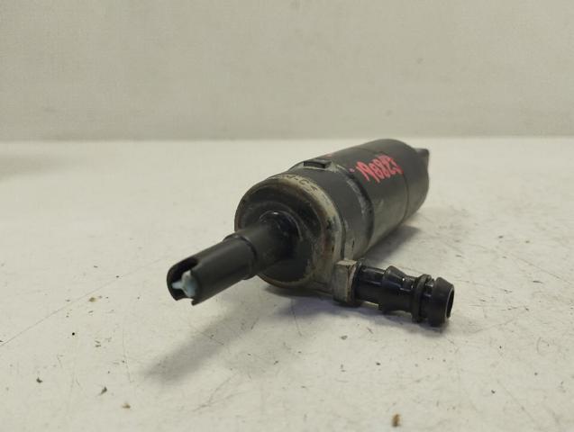 3B0955681 Bomba-motor de lavafaros  comprar en Zaragoza