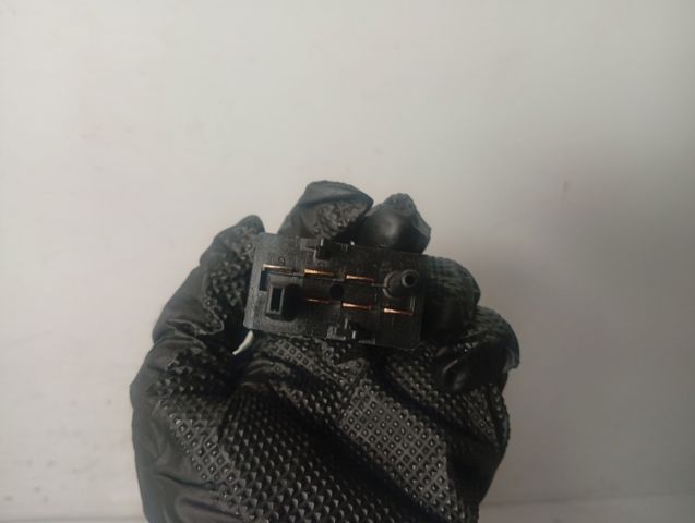 3B0959621C Botón de encendido de la calefacción de la luneta trasera  disponible Burgos