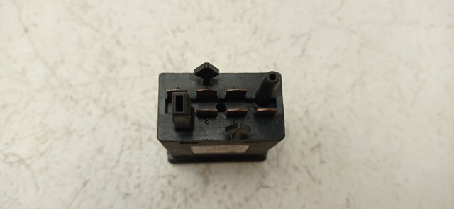 VAG 3B0959621C Botón de encendido de la calefacción de la luneta trasera  disponible Valladolid
