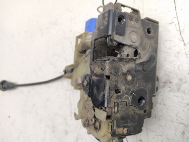 3B1837015AM VAG Cerradura de puerta delantera izquierda  comprar en Oviedo