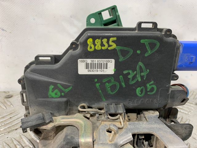 3B1837016 Cerradura de puerta delantera derecha  comprar en Reus