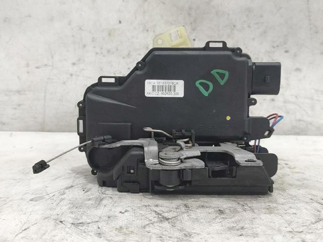 VAG 3B1837016CA Cerradura de puerta delantera derecha  en stock Salamanca