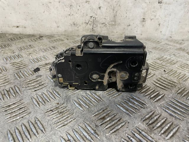 3B1837016CA Cerradura de puerta delantera derecha comprar Girona