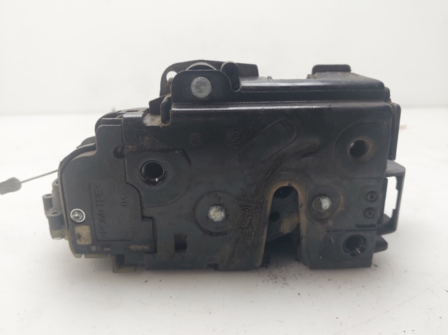 3B1837016CA Cerradura de puerta delantera derecha  en stock Castellón