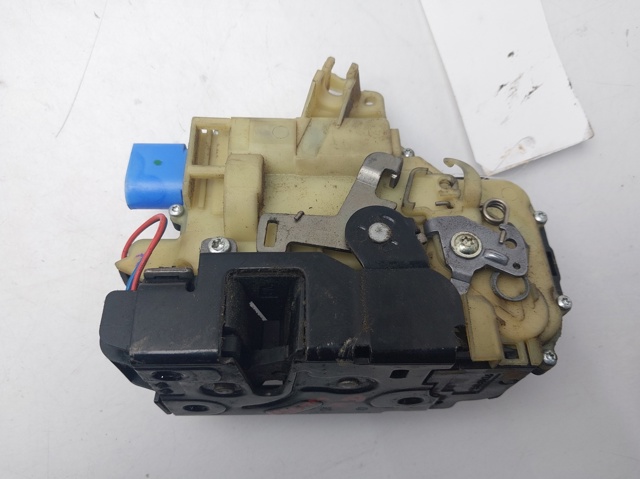 3B1837016CB Cerradura de puerta delantera derecha comprar Girona