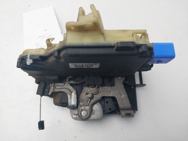 3B1837016CB Cerradura de puerta delantera derecha comprar Sevilla