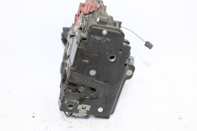 3B1837016CE VAG Cerradura de puerta delantera derecha comprar Bilbao