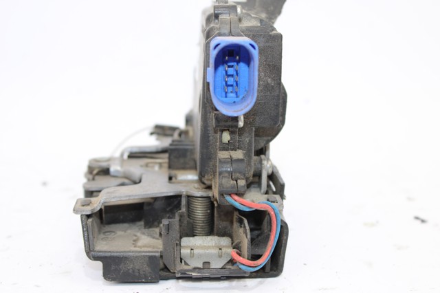 3B1837016CE VAG Cerradura de puerta delantera derecha  comprar en Lleida