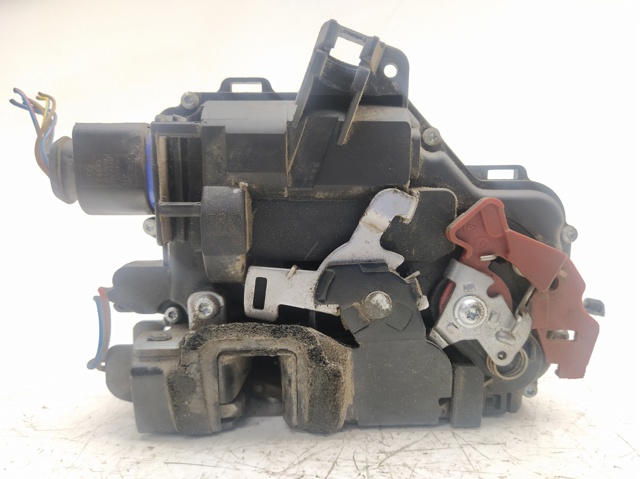 VAG 3B1837016CE Cerradura de puerta delantera derecha  en stock Valencia