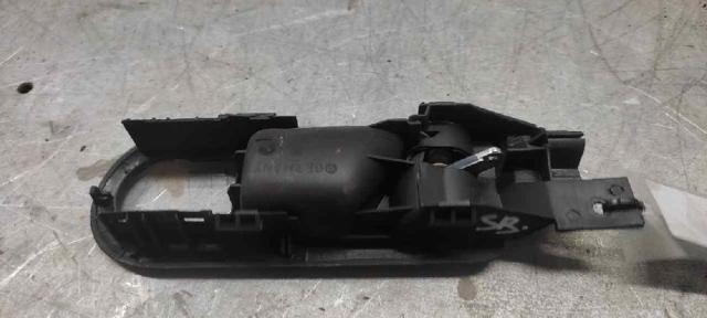 3B1837113 Manija interior de puerta delantera izquierda  disponible Málaga