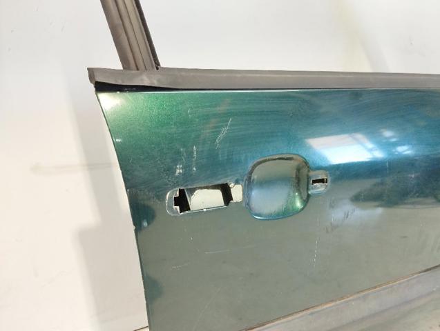 3B4831052BE Puerta delantera derecha  comprar en Zaragoza