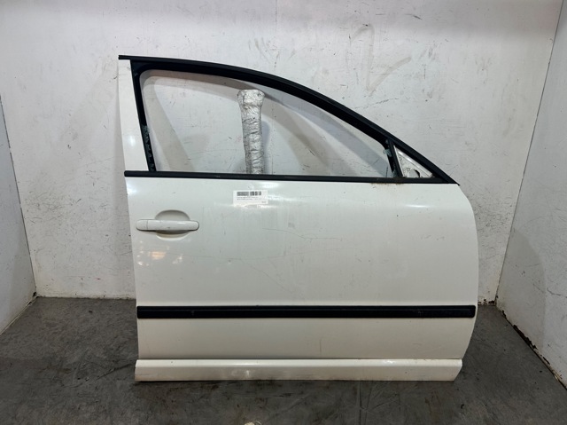 VAG 3B4831052BE Puerta delantera derecha  comprar en Albacete