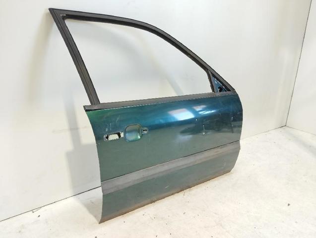 3B4831052BE Puerta delantera derecha  disponible Burgos