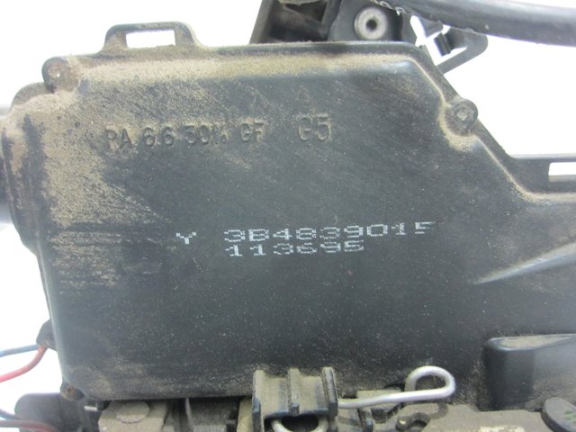3B4839015 VAG Cerradura de puerta trasera izquierda  comprar en Oviedo