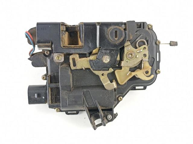 3B4839015 Cerradura de puerta trasera izquierda  en stock Castellón