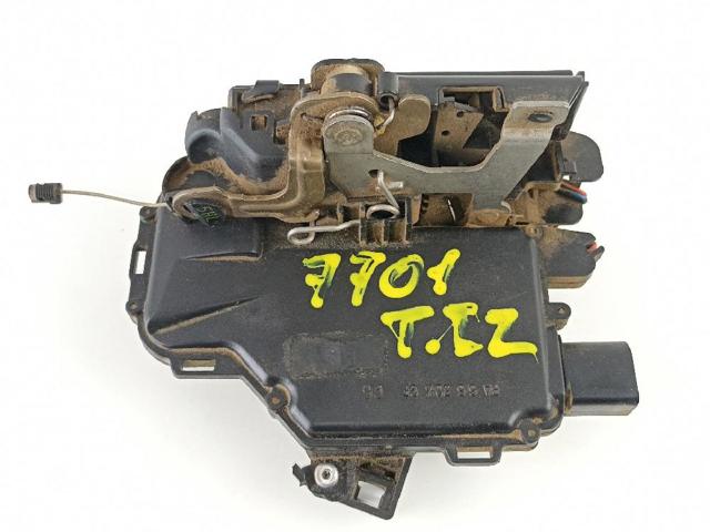3B4839015 Cerradura de puerta trasera izquierda  comprar en Reus