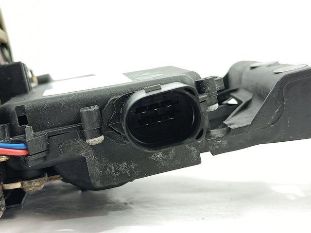Cerradura de puerta trasera izquierda 3B4839015A VAG