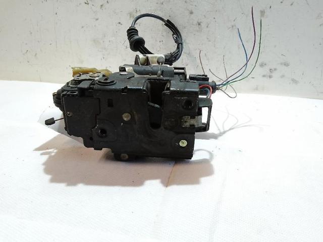 3B4839015AJ VAG Cerradura de puerta trasera izquierda comprar Alcalá