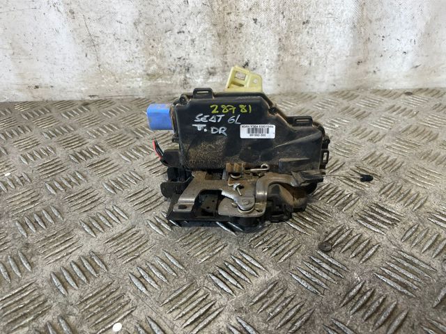 3B4839015AN VAG Cerradura de puerta trasera izquierda  en stock Gandía