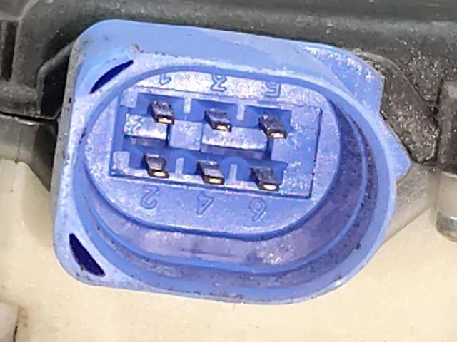 VAG 3B4839015AN Cerradura de puerta trasera izquierda  disponible Lugo