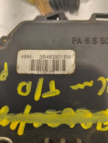 3B4839016 Cerradura de la puerta trasera derecha comprar Girona