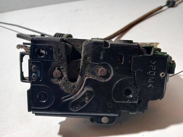 3B4839016 Cerradura de la puerta trasera derecha  en stock Castellón