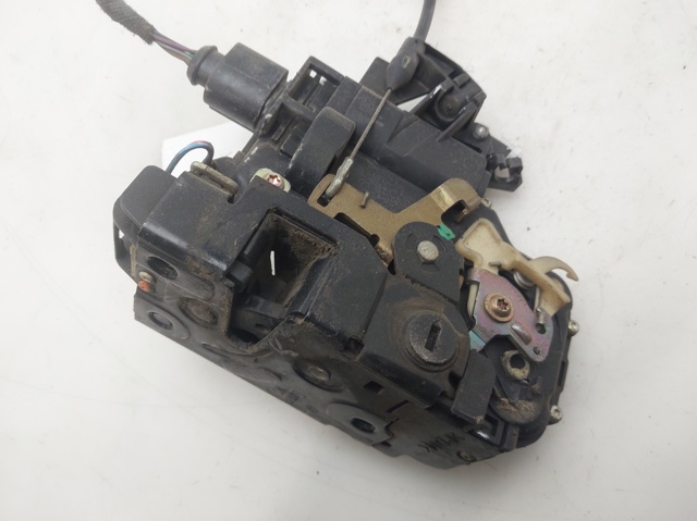 VAG 3B4839016 Cerradura de la puerta trasera derecha  comprar en Ponferrada