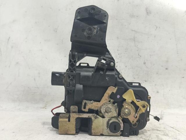3B4839016A Cerradura de la puerta trasera derecha comprar Sevilla