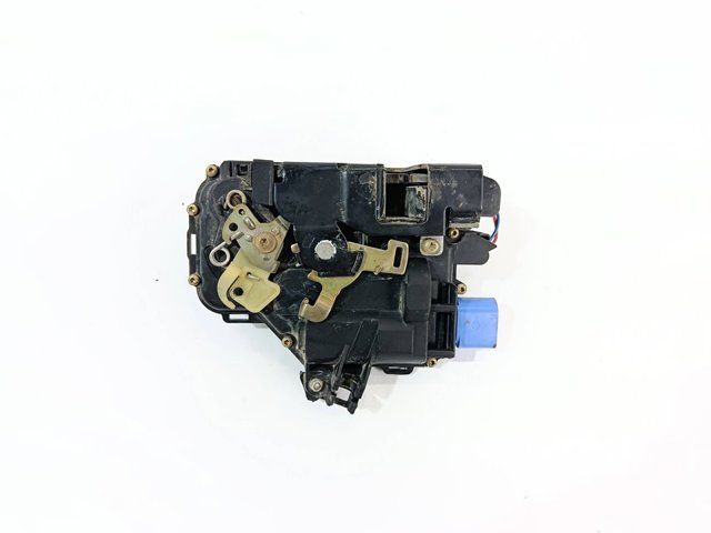 VAG 3B4839016AG Cerradura de la puerta trasera derecha comprar Pamplona