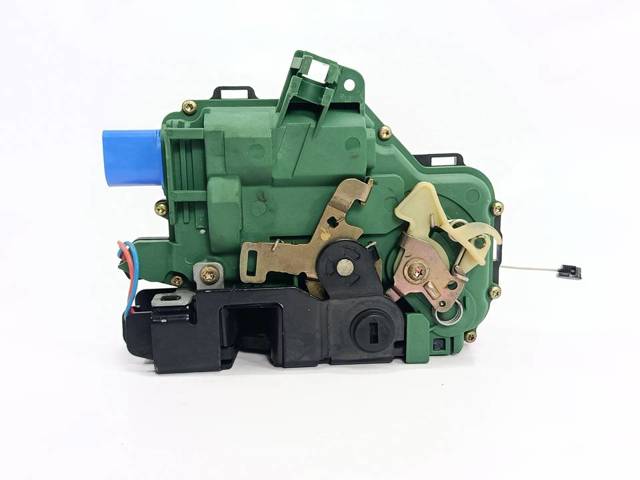 3B4839016AG VAG Cerradura de la puerta trasera derecha  comprar en Oviedo