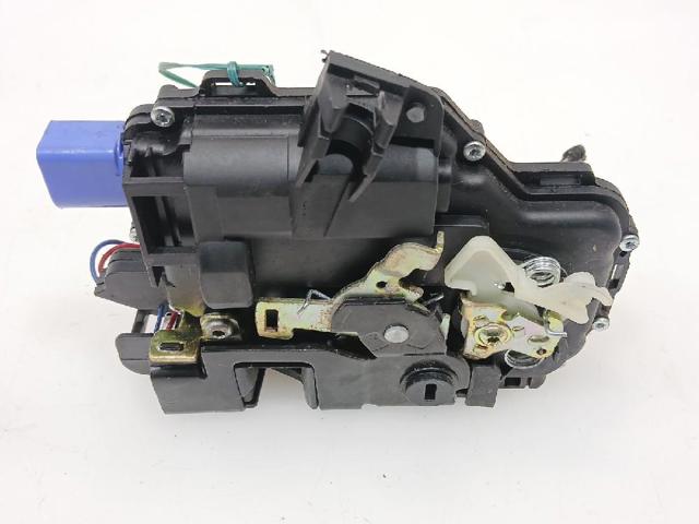 3B4839016AG Cerradura de la puerta trasera derecha  en stock Granada