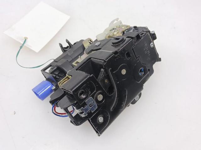 VAG 3B4839016AG Cerradura de la puerta trasera derecha  en stock Salamanca
