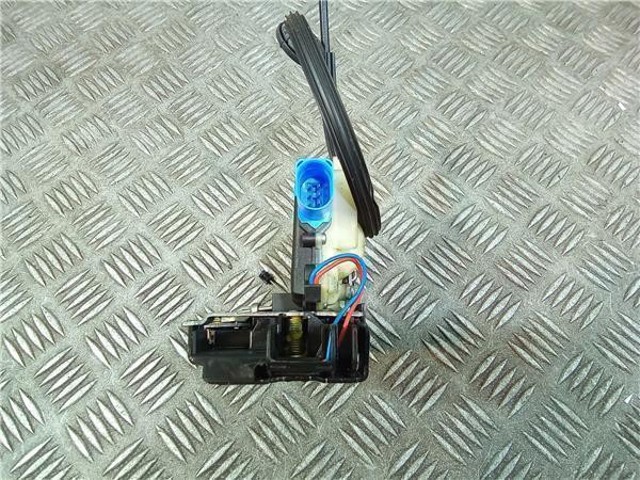 3B4839016AN VAG Cerradura de la puerta trasera derecha  disponible Ourense