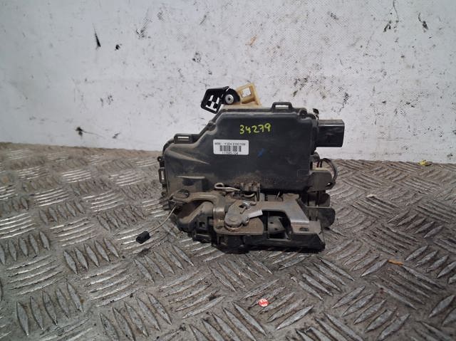 3B4839016M Cerradura de la puerta trasera derecha  en stock Granada
