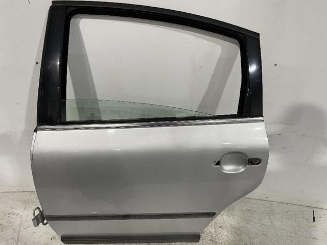 VAG 3B5833051AB Puerta trasera izquierda  comprar en Ponferrada
