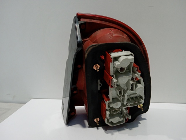 3B5945095AE VAG Piloto trasero izquierdo comprar Bilbao
