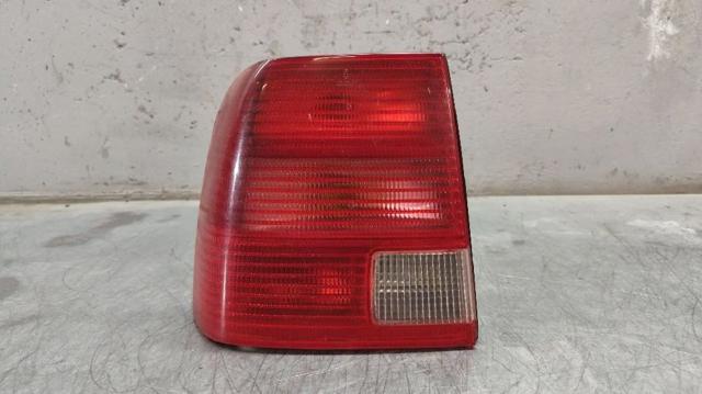 VAG 3B5945095F Piloto trasero izquierdo  en stock Valencia